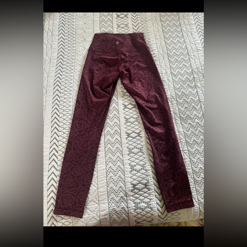 Lululemon size 6 EUC